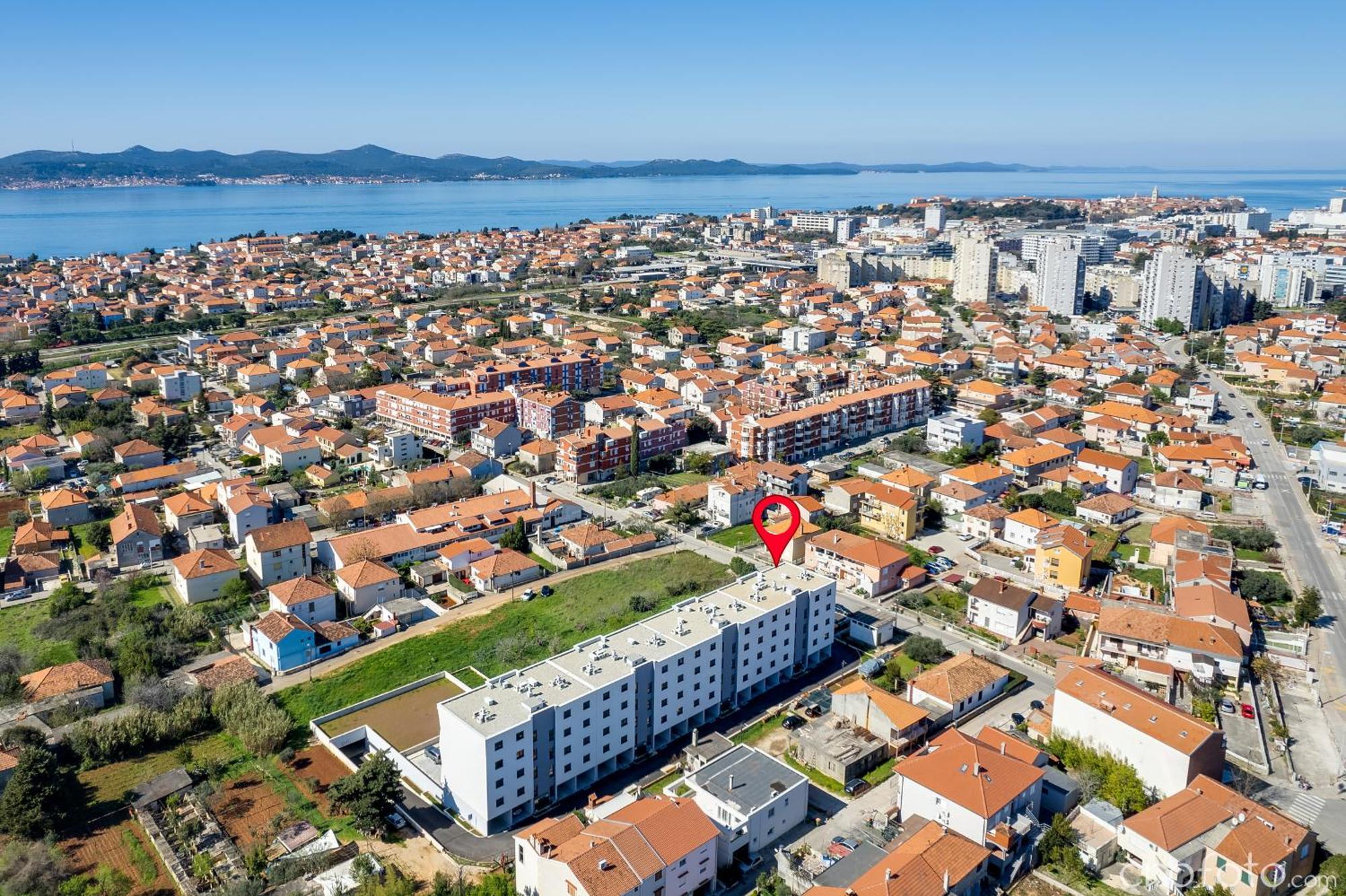 Emmi Apartma *
